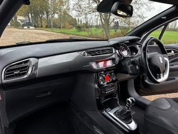 Used Citroen DS3 2015 for sale - 76512683: Photo