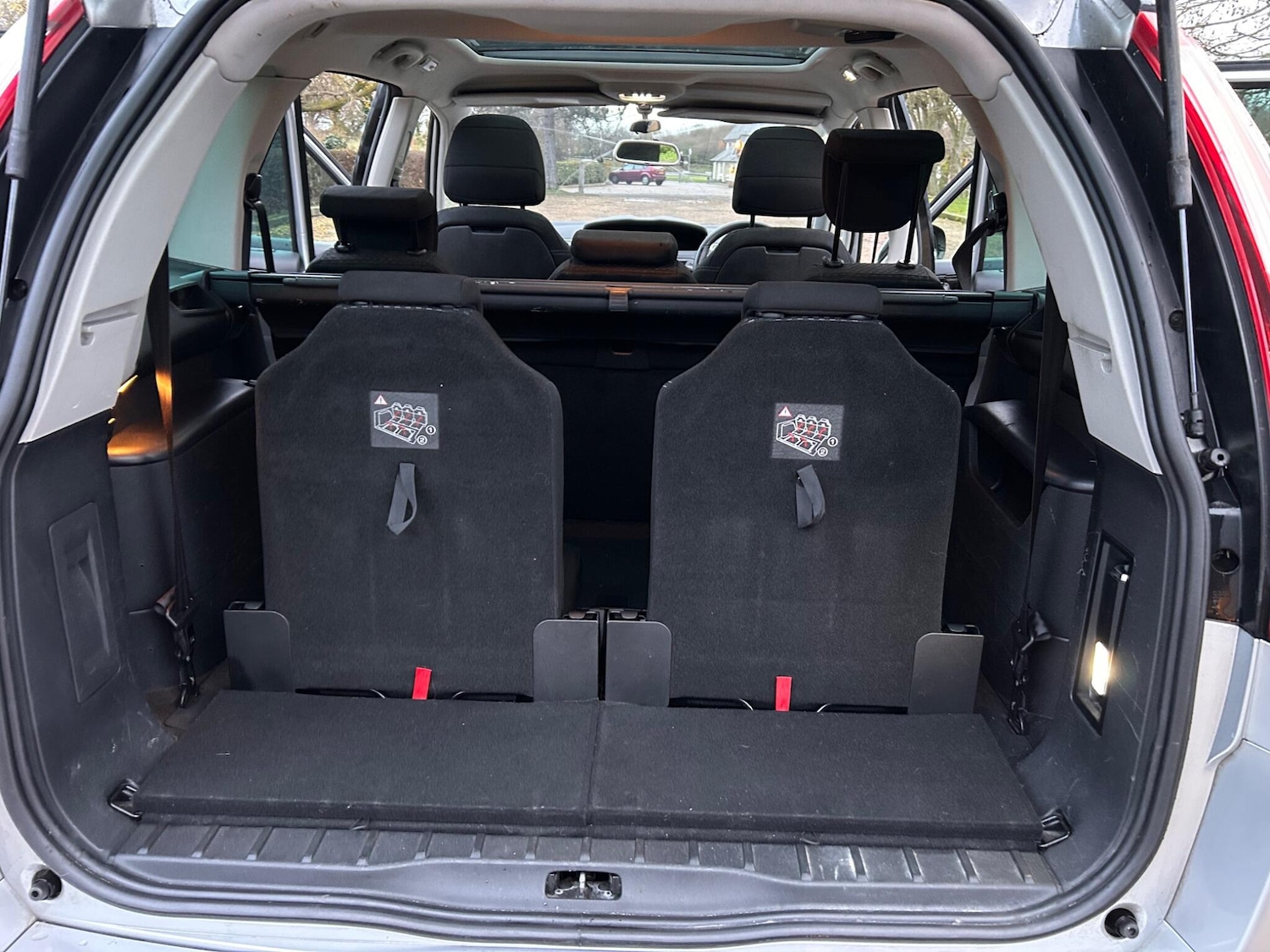 Used Citroen C4 Grand Picasso 2013 for sale - 76839894: Photo 38