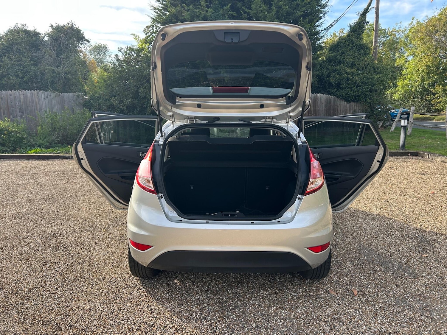 Used Ford Fiesta 2014 for sale - 77174910: Photo 27