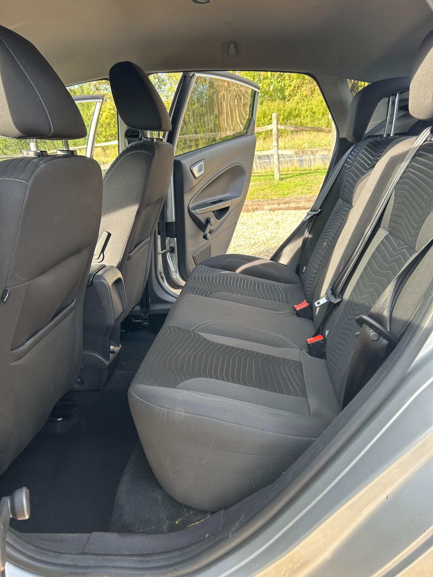 Used Ford Fiesta 2014 for sale - 77174910: Photo 32