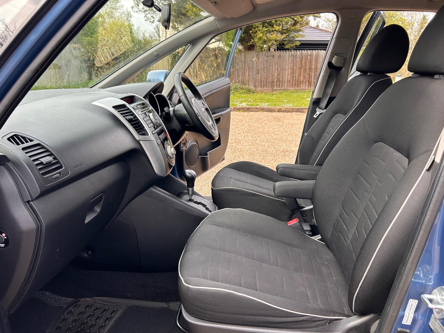 Used Kia Venga 2012 for sale - 78204389: Photo 3