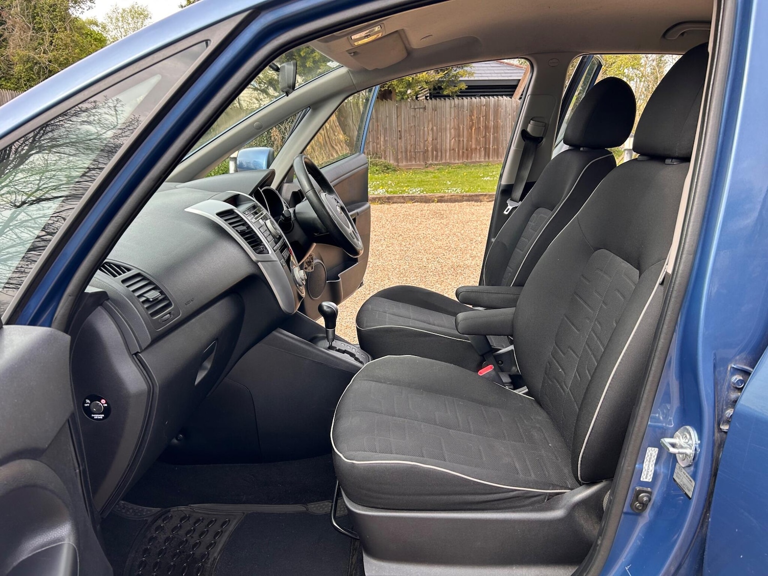 Used Kia Venga 2012 for sale - 78204389: Photo 33