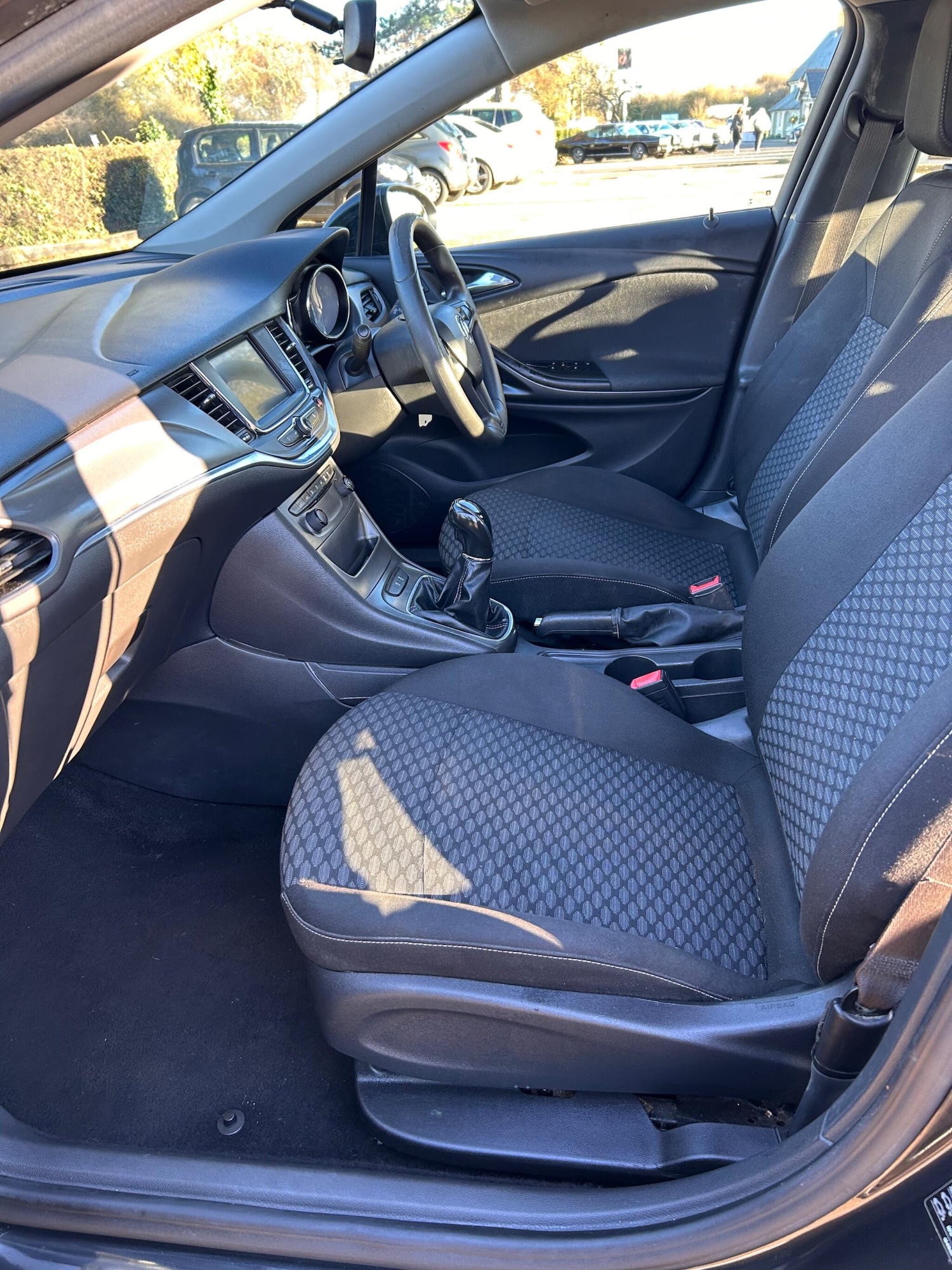 Used Vauxhall Astra 2016 for sale - 77174924: Photo 3