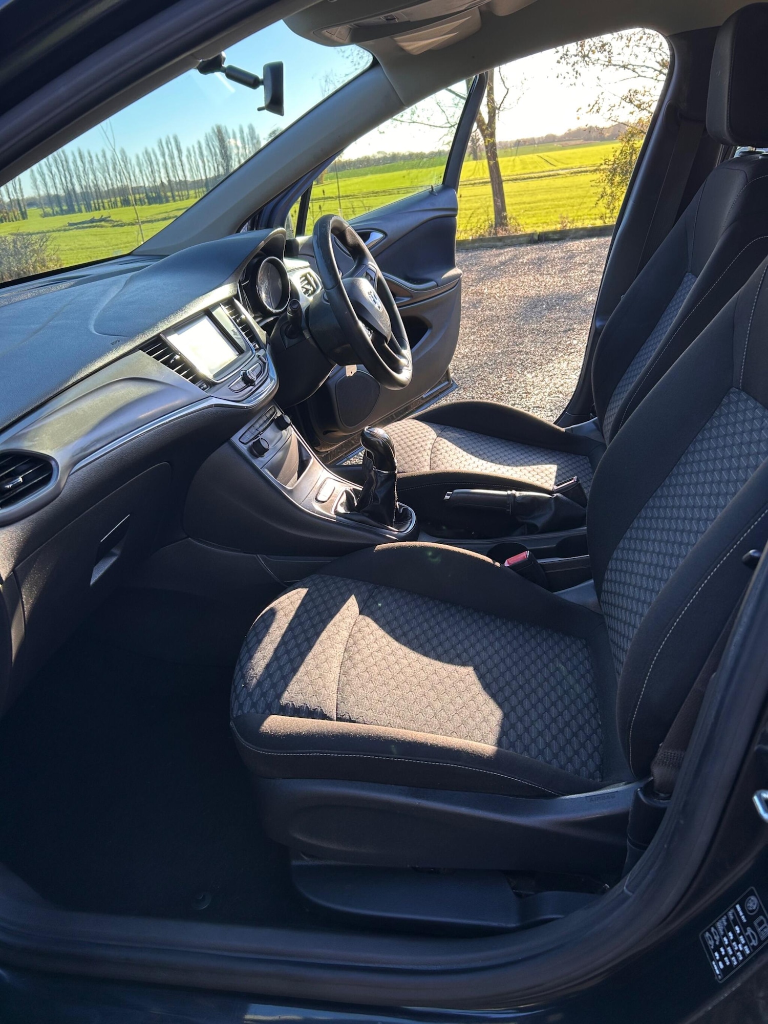 Used Vauxhall Astra 2016 for sale - 77174924: Photo 31