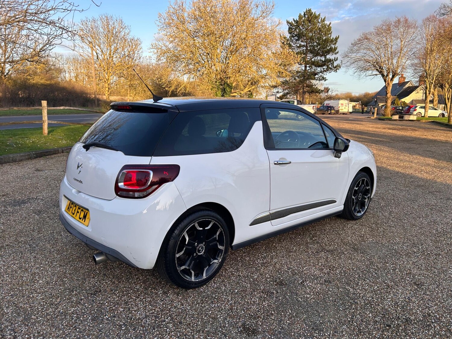 Used Citroen DS3 2013 for sale - 77839628: Photo 10