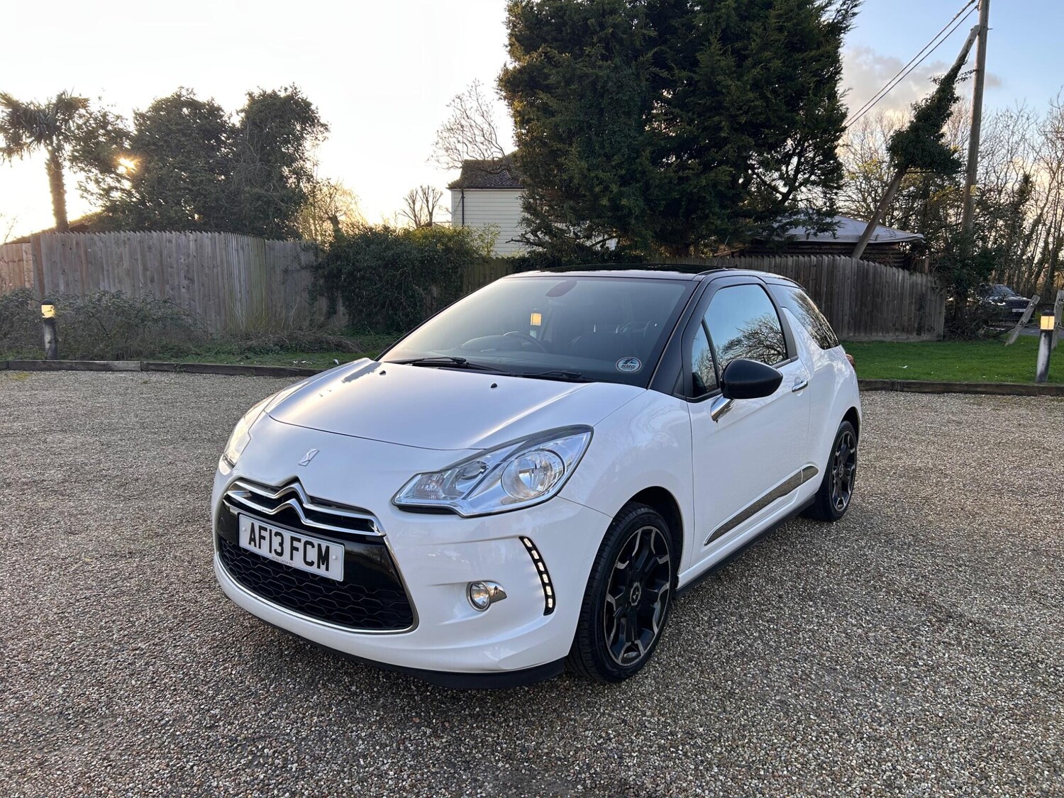 Used Citroen DS3 2013 for sale - 77839628: Photo 24