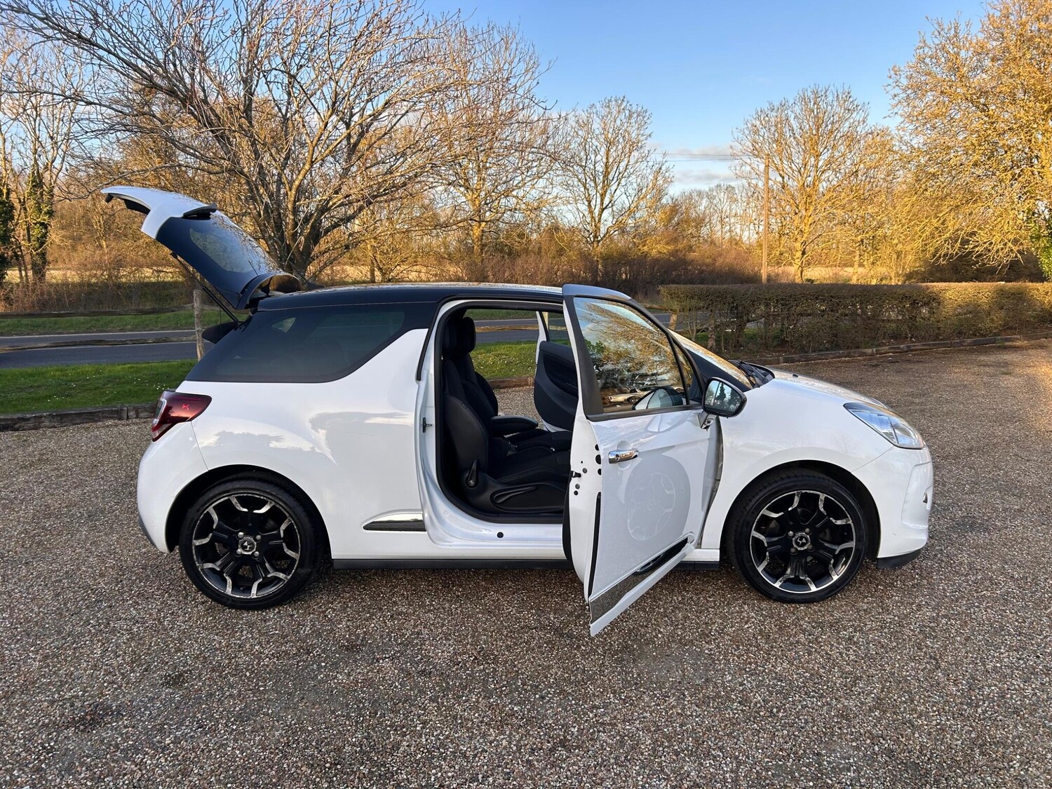 Used Citroen DS3 2013 for sale - 77839628: Photo 29