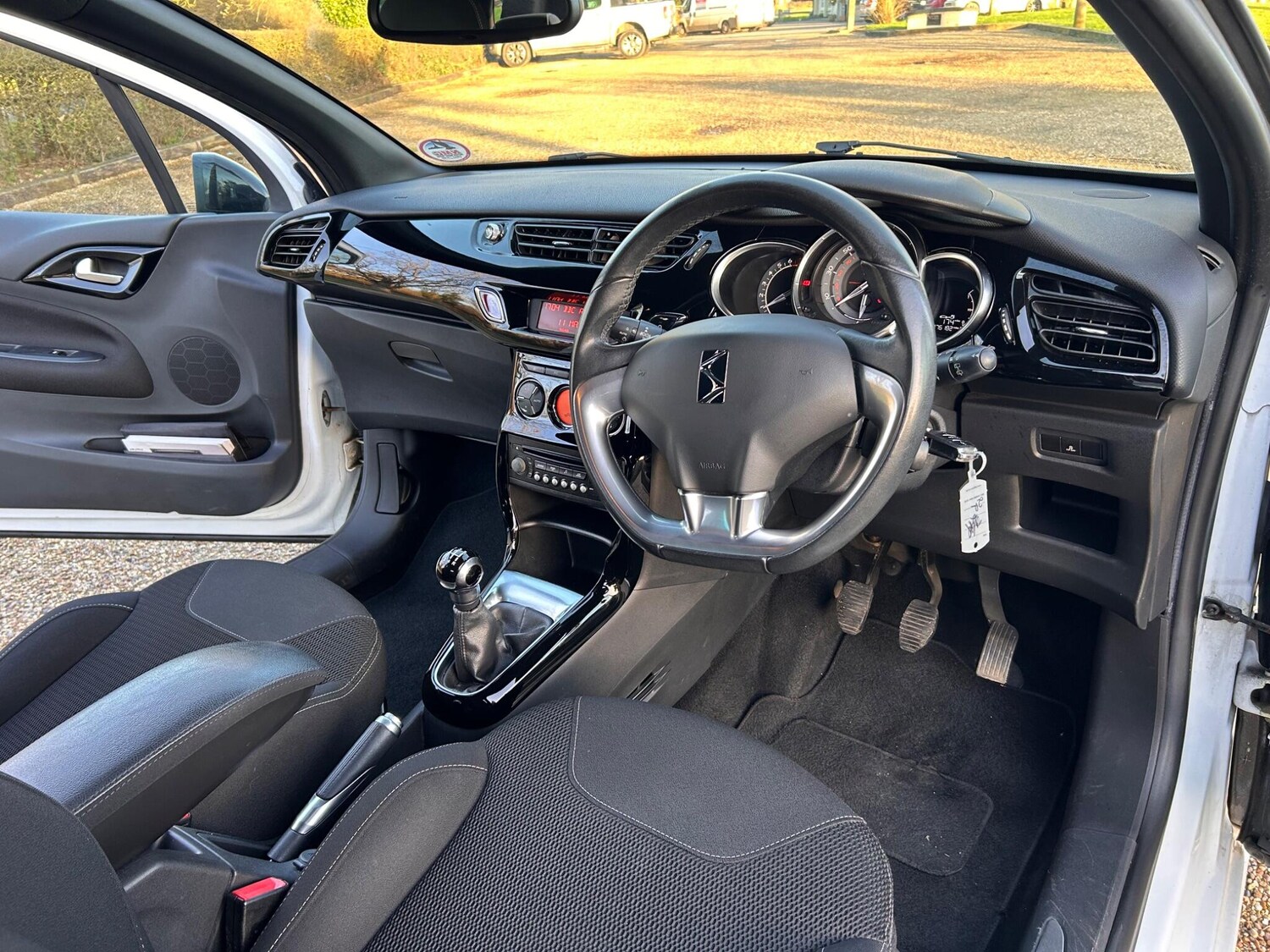 Used Citroen DS3 2013 for sale - 77839628: Photo 36