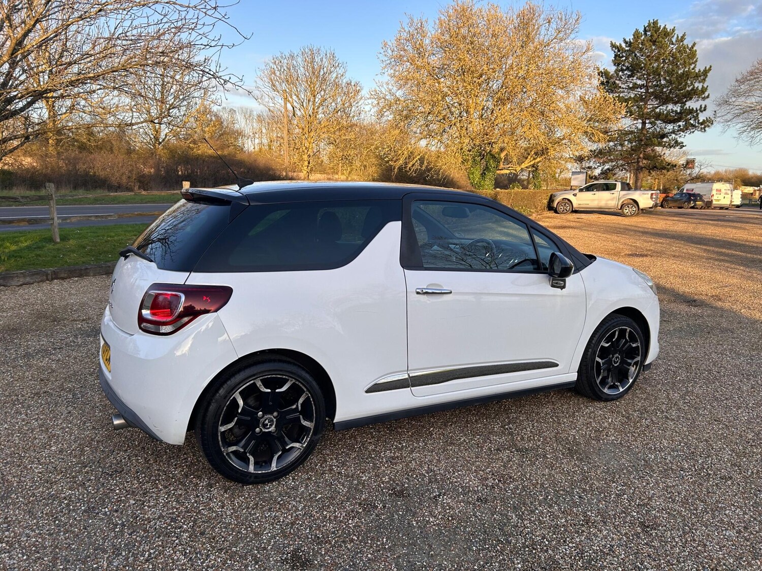 Used Citroen DS3 2013 for sale - 77839628: Photo 9
