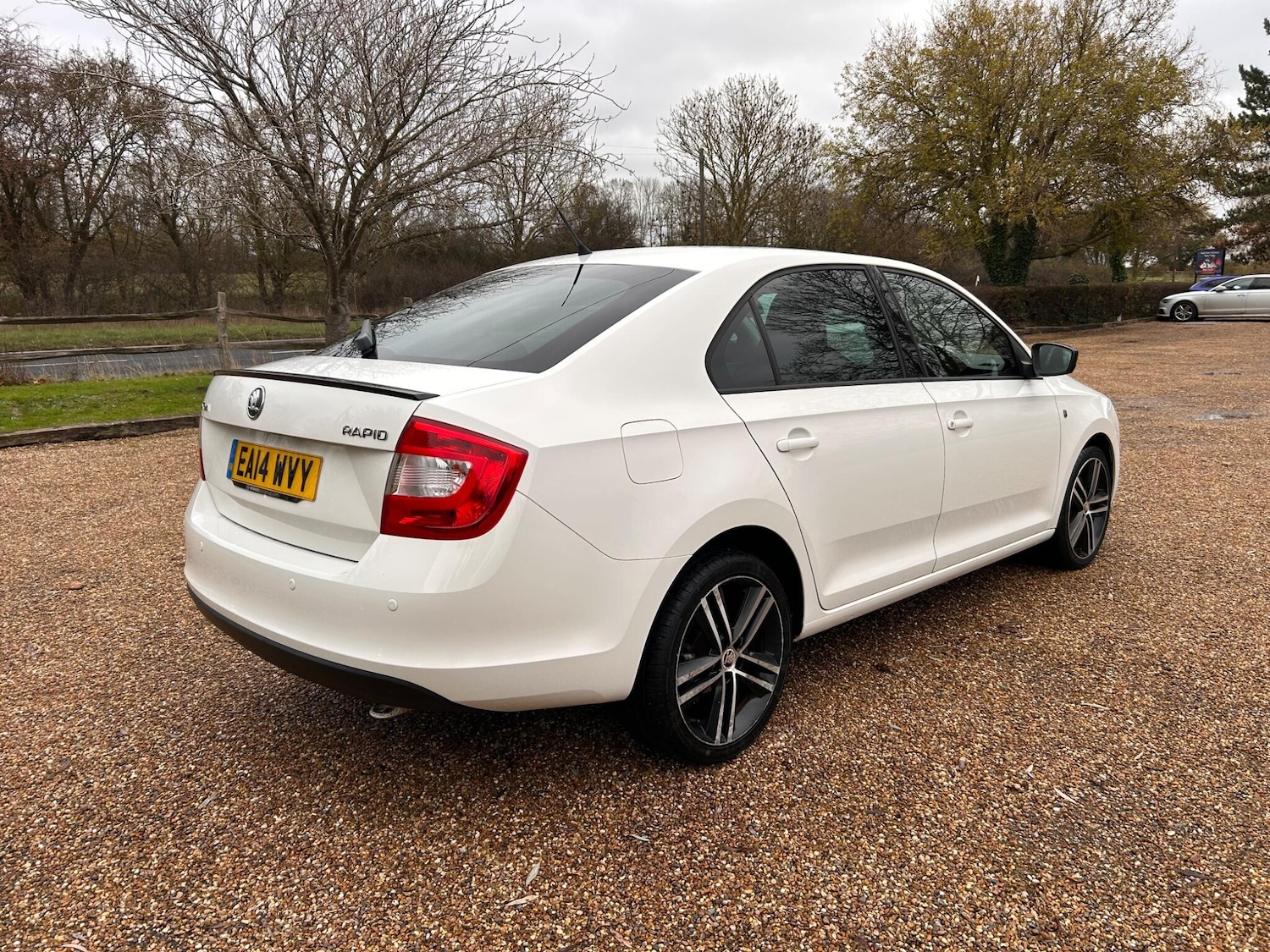 Used Skoda Rapid 2014 for sale - 76727533: Photo 12