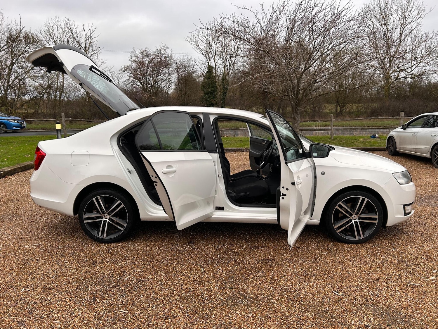 Used Skoda Rapid 2014 for sale - 76727533: Photo 31