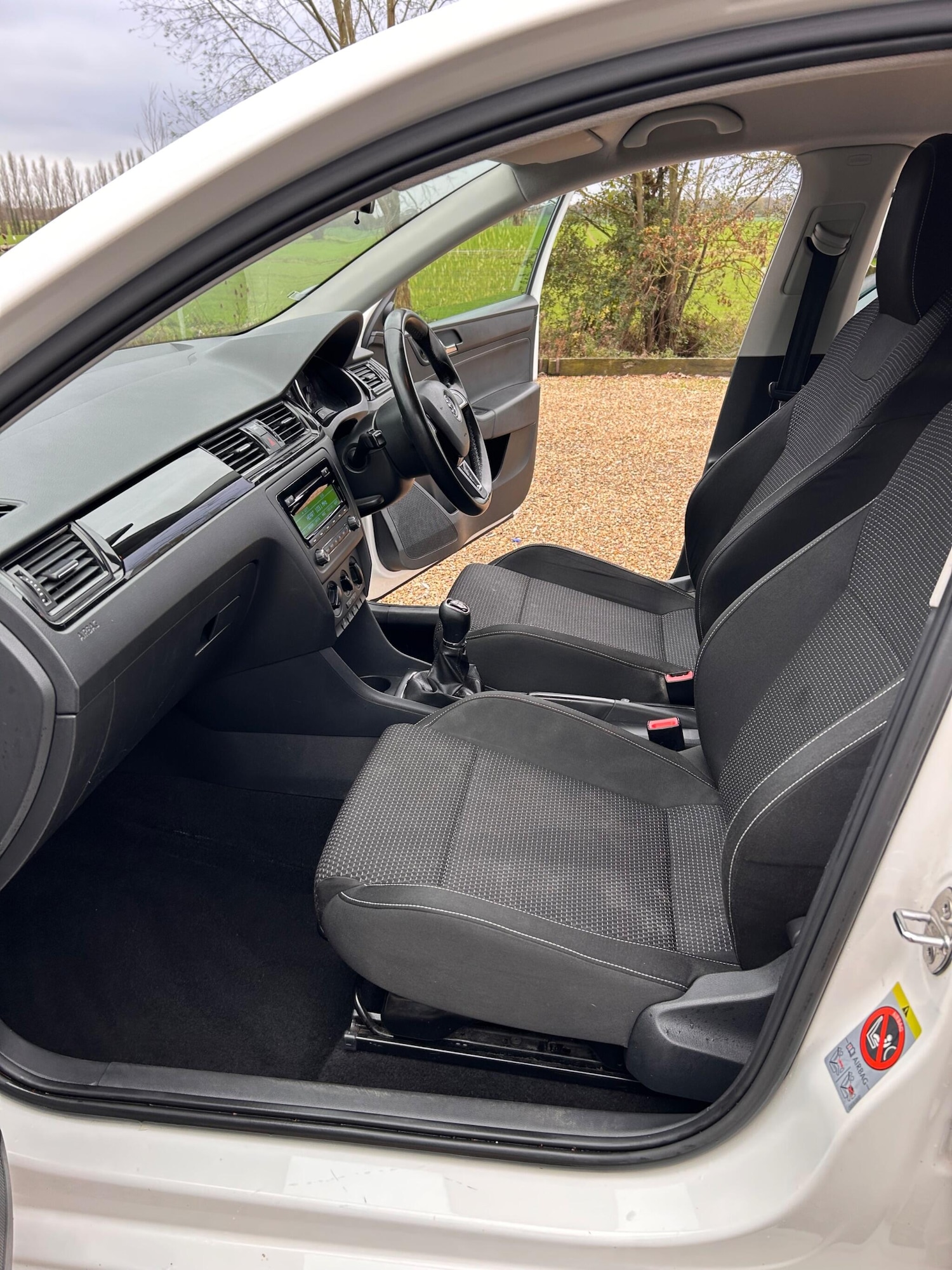 Used Skoda Rapid 2014 for sale - 76727533: Photo 34