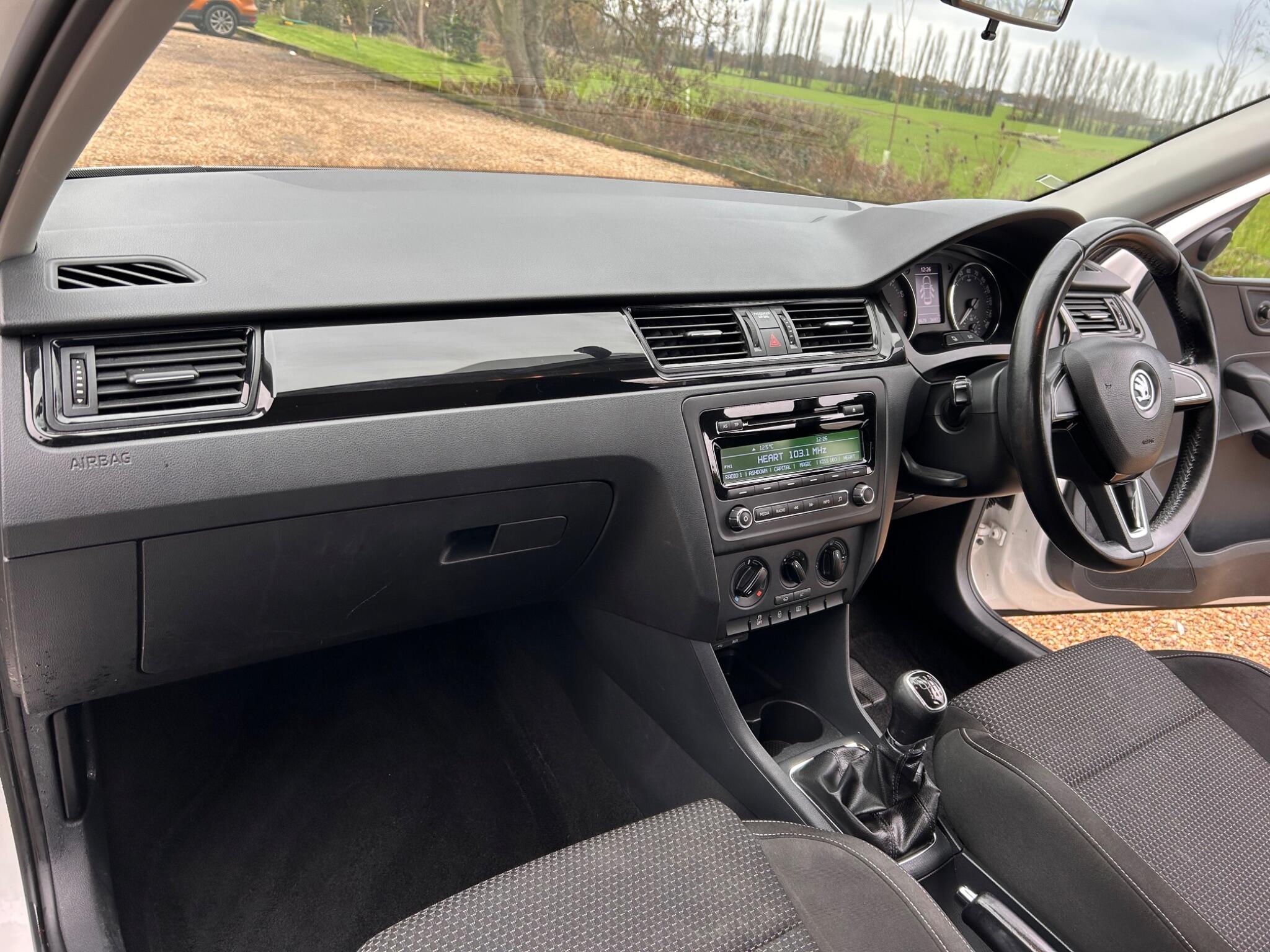 Used Skoda Rapid 2014 for sale - 76727533: Photo 36