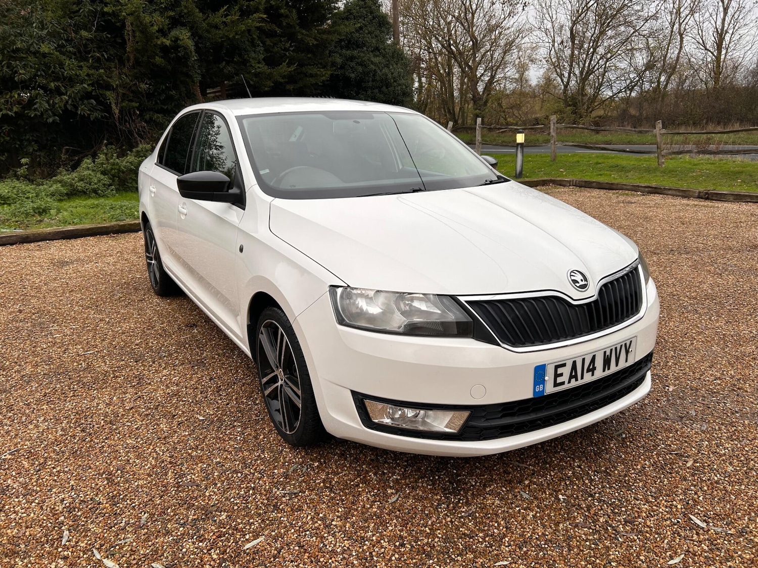 Used Skoda Rapid 2014 for sale - 76727533: Photo 4