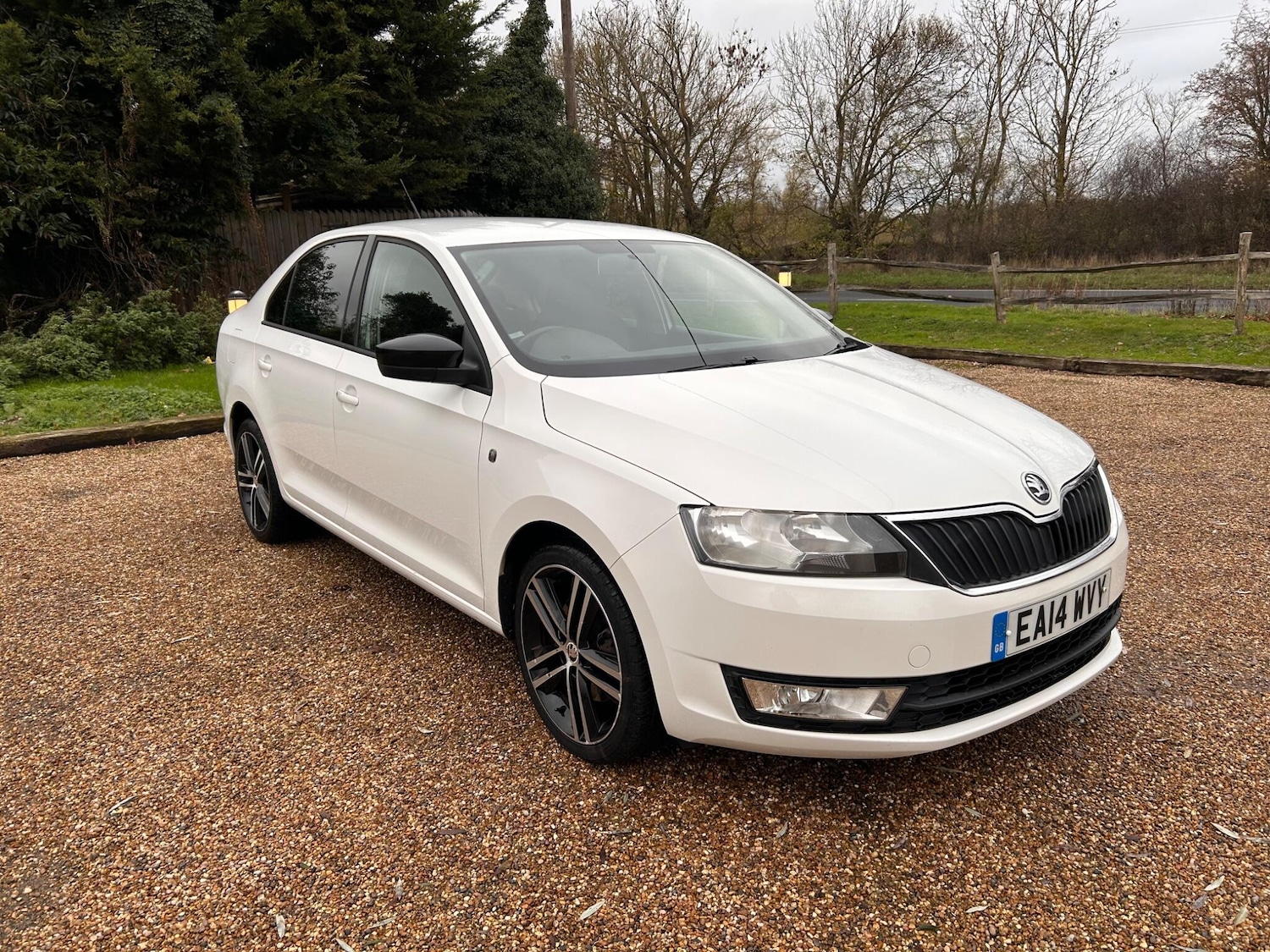 Used Skoda Rapid 2014 for sale - 76727533: Photo 5