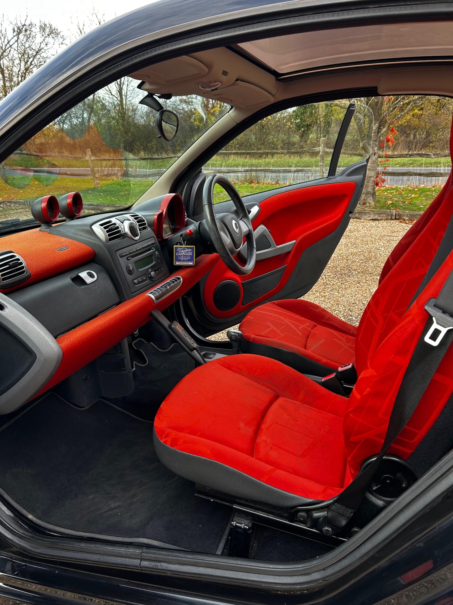 Used smart fortwo 2007 for sale - 76485178: Photo 2