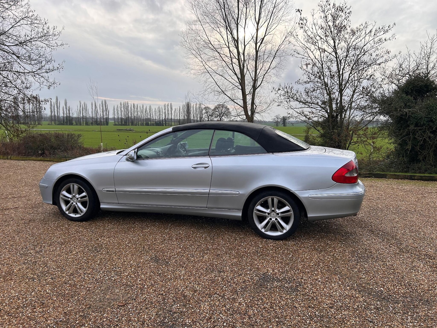 Used Mercedes-Benz CLK 2005 for sale - 77549815: Photo 17