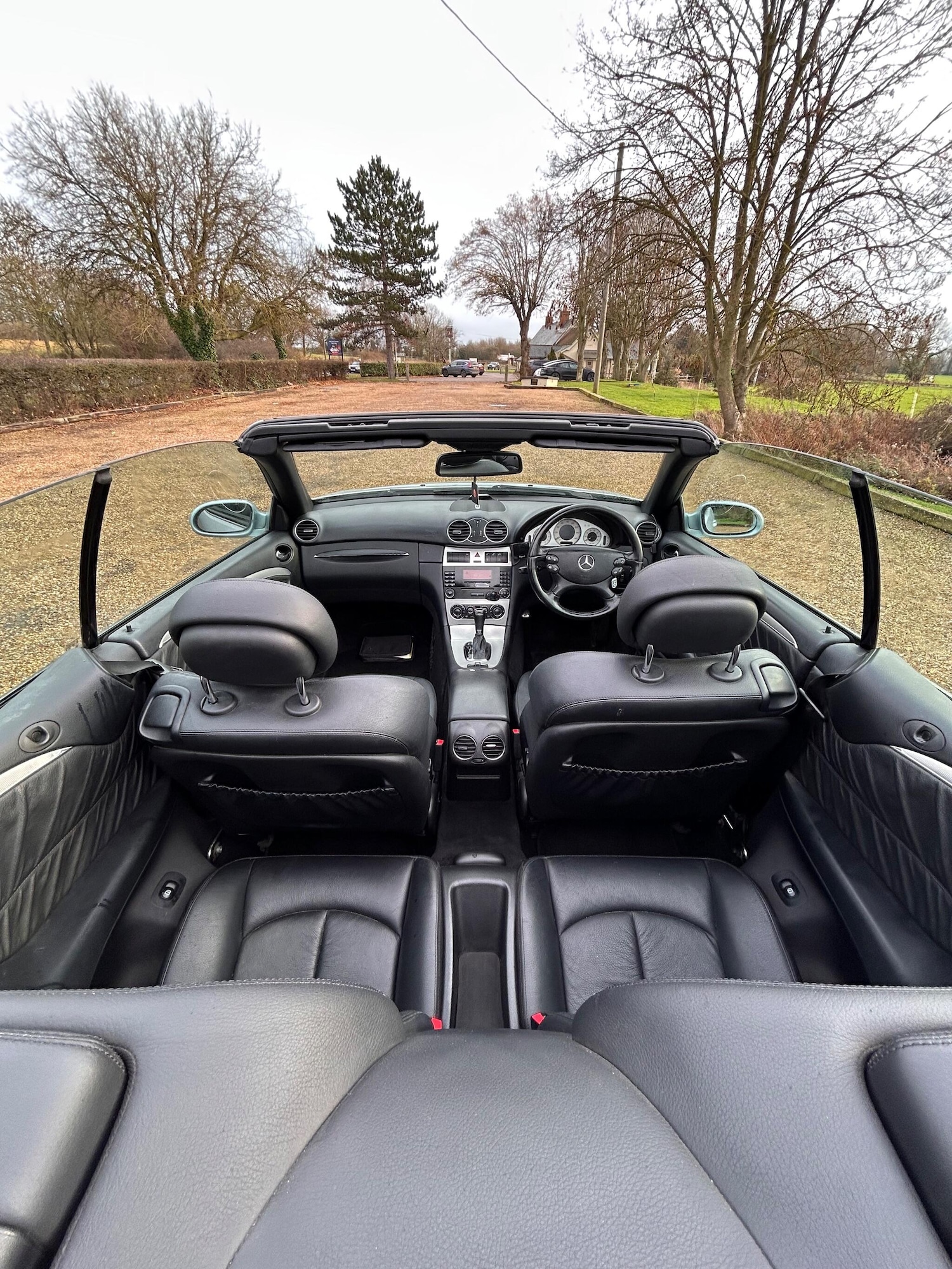 Used Mercedes-Benz CLK 2005 for sale - 77549815: Photo 2