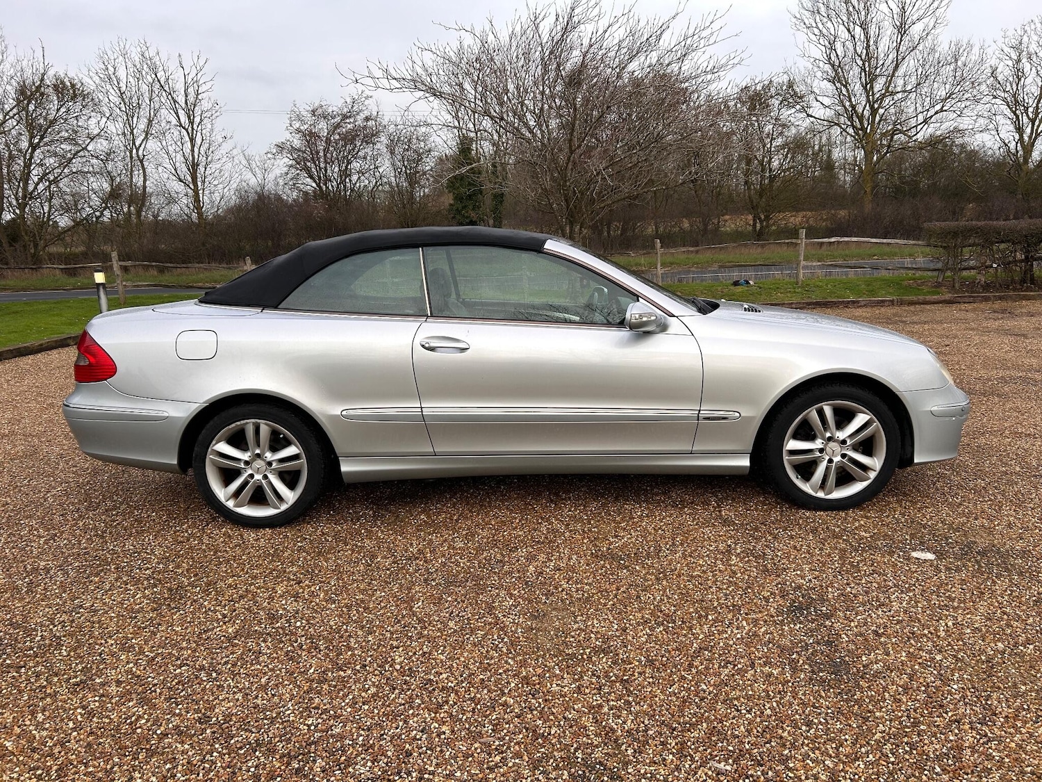 Used Mercedes-Benz CLK 2005 for sale - 77549815: Photo 7
