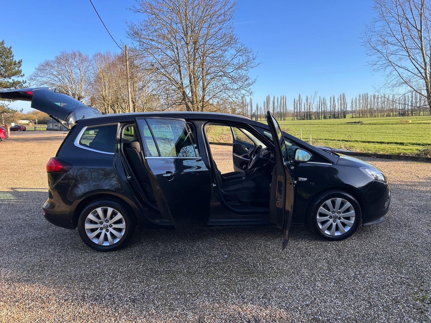 Used Vauxhall Zafira 2014 for sale - 77925240: Photo 32
