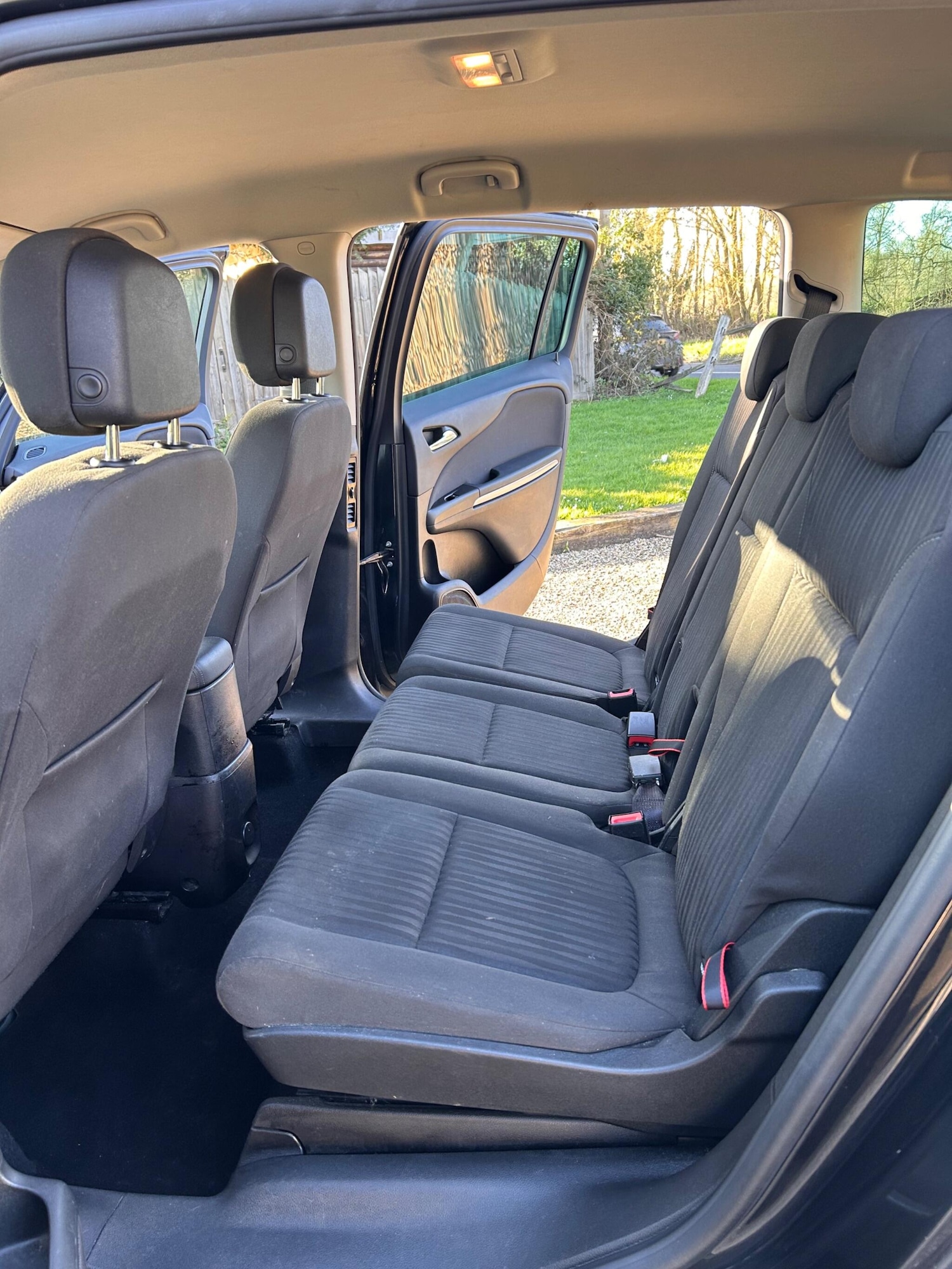 Used Vauxhall Zafira 2014 for sale - 77925240: Photo 36