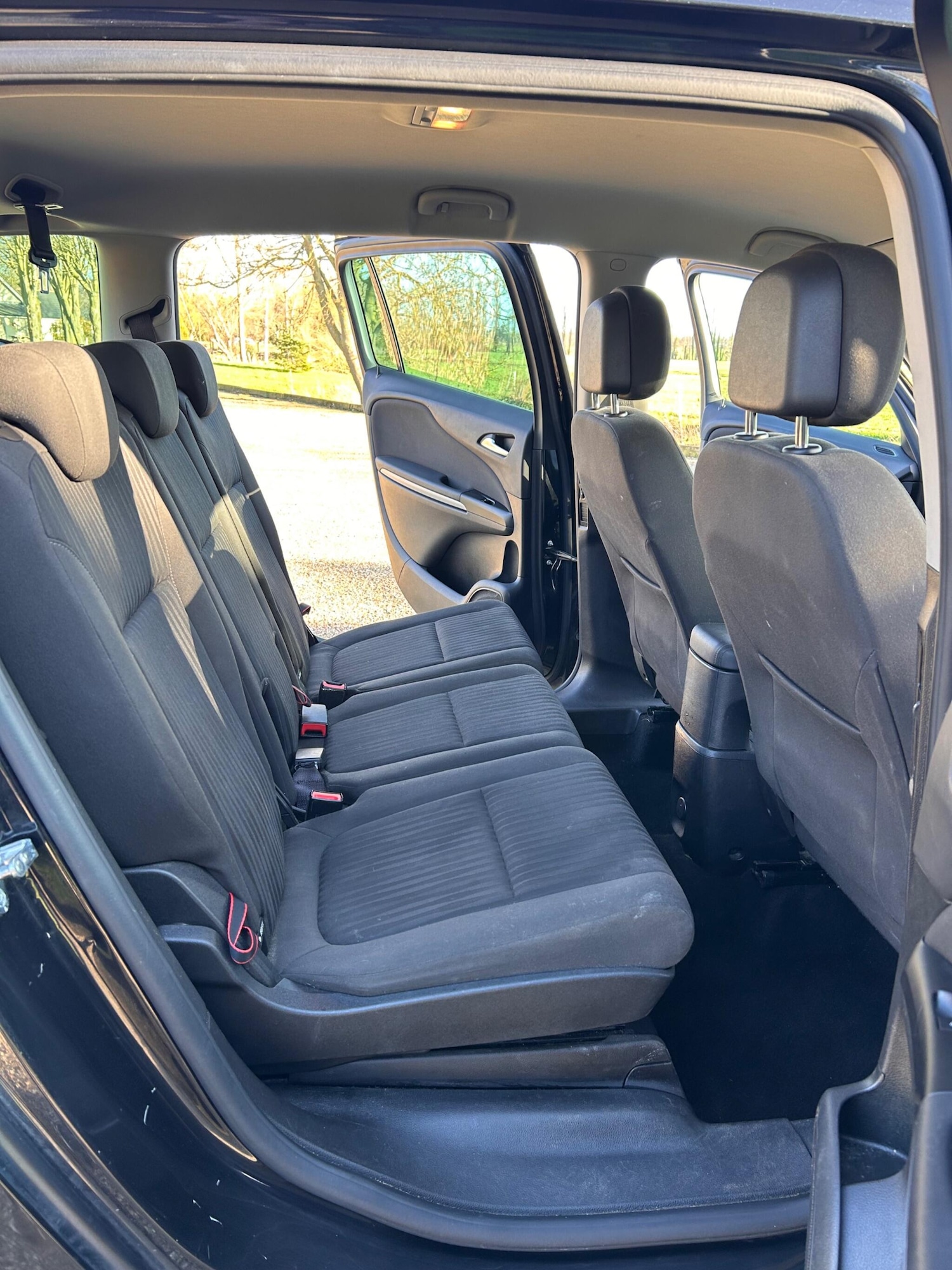 Used Vauxhall Zafira 2014 for sale - 77925240: Photo 37