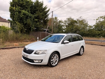 Used Skoda Octavia 2014 for sale - 79452721: Photo