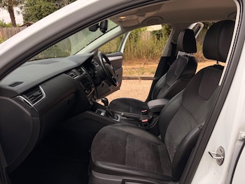 Used Skoda Octavia 2014 for sale - 79452721: Photo