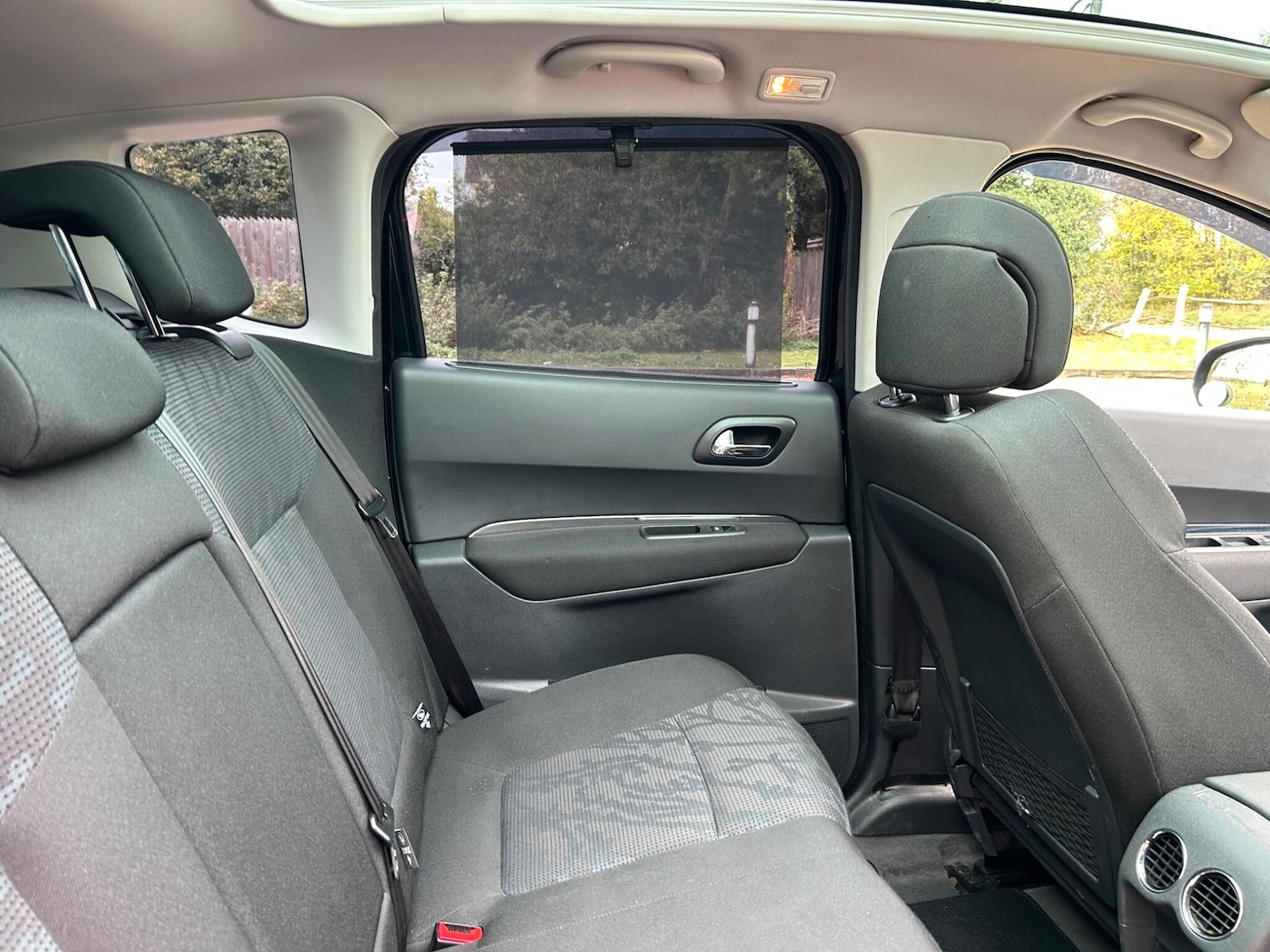 Used Peugeot 3008 2011 for sale - 76381233: Photo 24