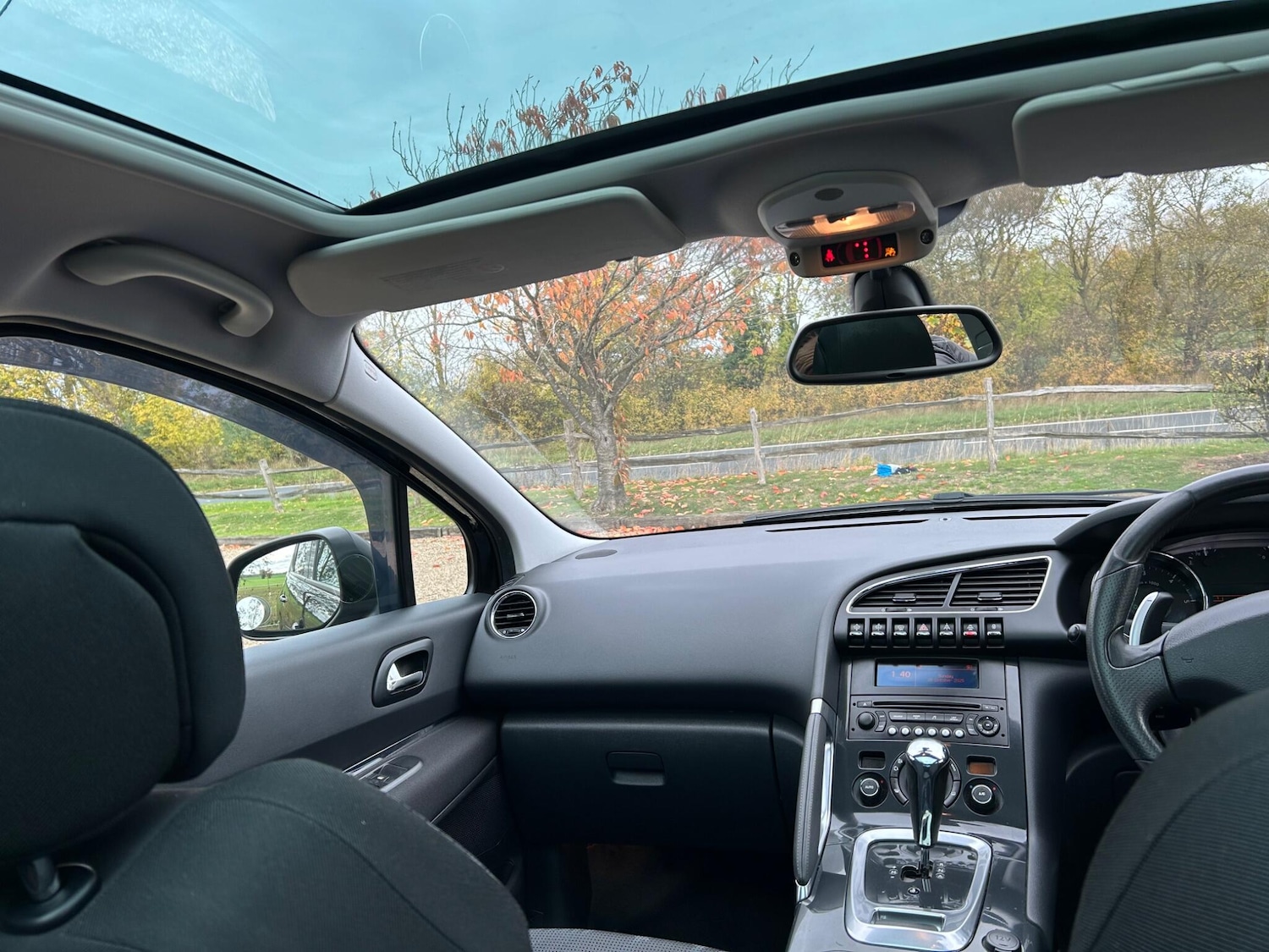 Used Peugeot 3008 2011 for sale - 76381233: Photo 27