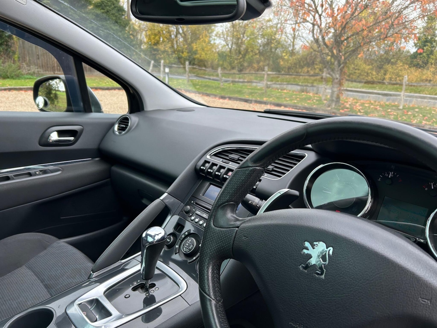 Used Peugeot 3008 2011 for sale - 76381233: Photo 30