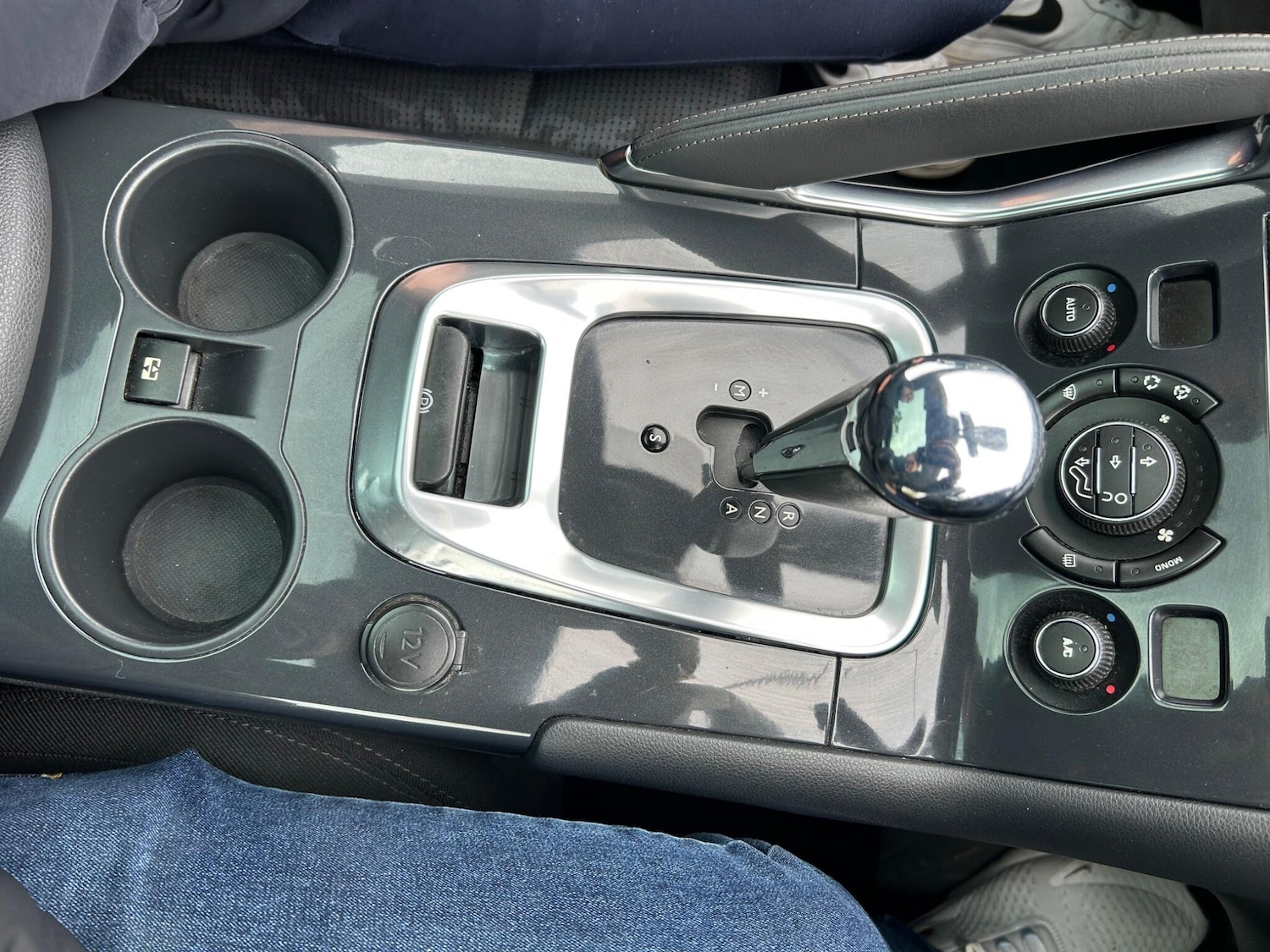 Used Peugeot 3008 2011 for sale - 76381233: Photo 32