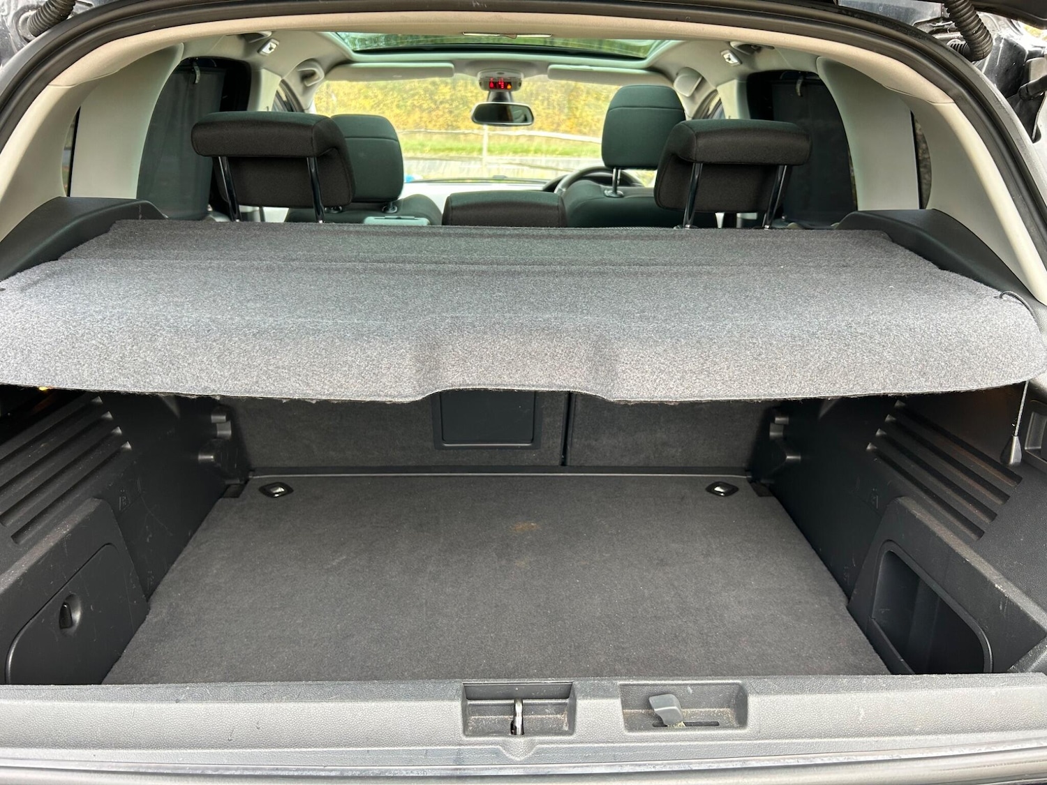 Used Peugeot 3008 2011 for sale - 76381233: Photo 35