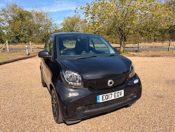 Used smart fortwo 2017 for sale - 79756189: Photo