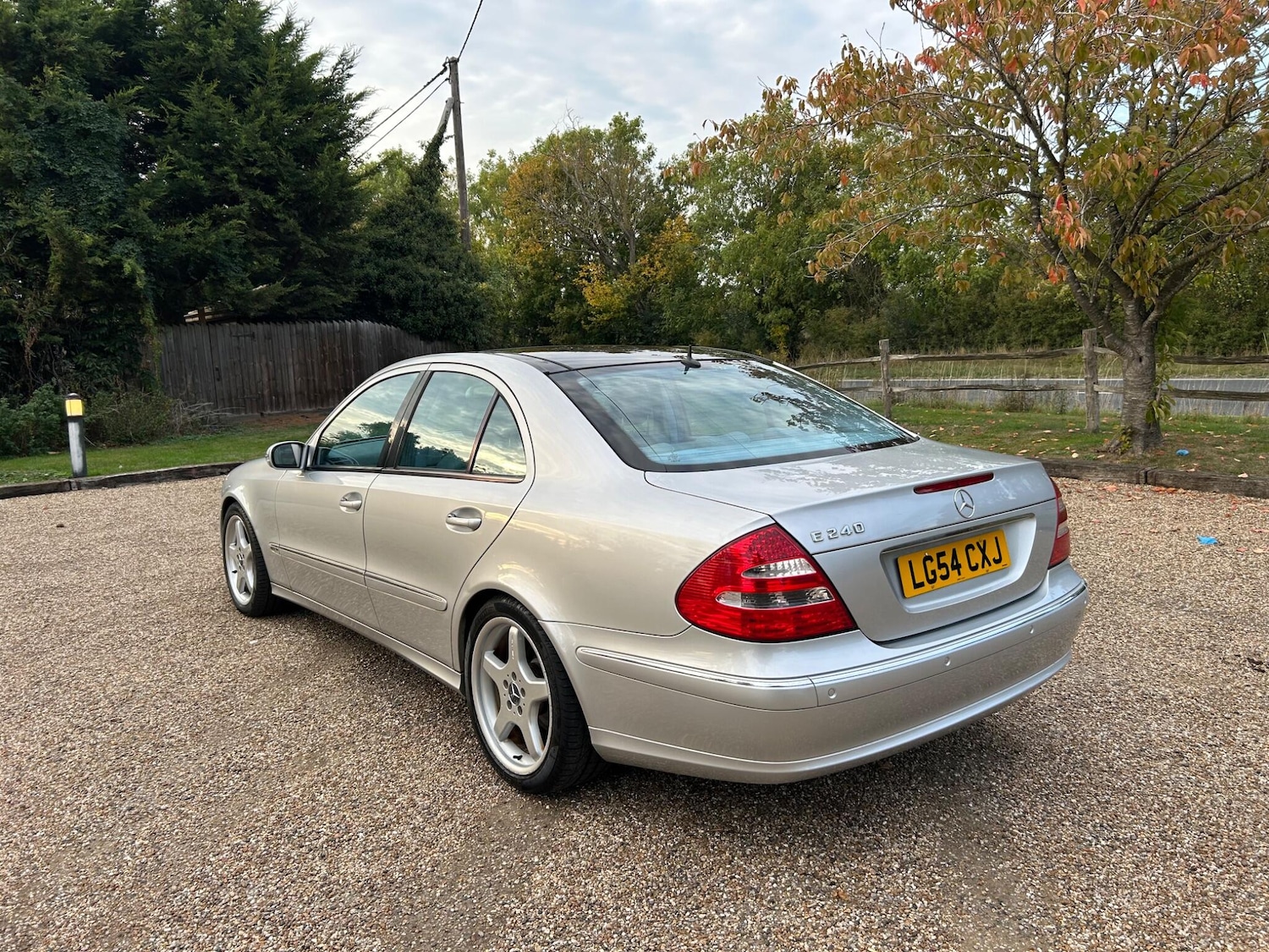 Used Mercedes-Benz E-Class 2004 for sale - 76138206: Photo 13