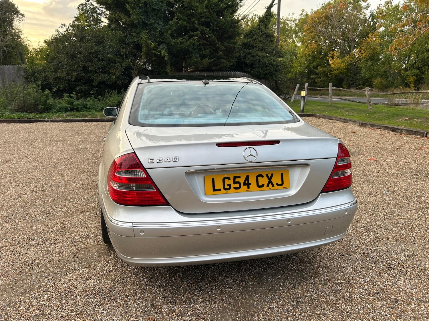 Used Mercedes-Benz E-Class 2004 for sale - 76138206: Photo 16