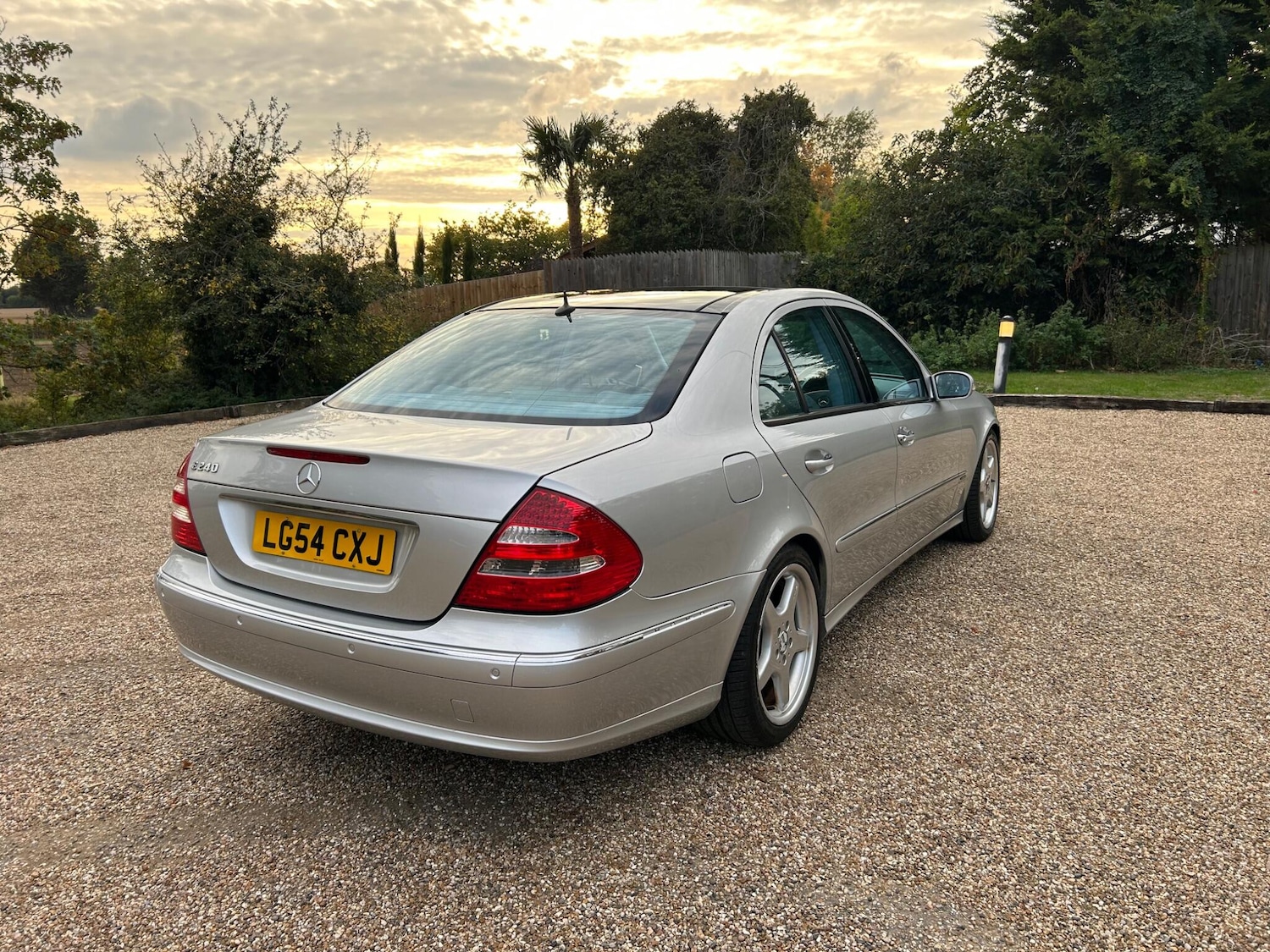 Used Mercedes-Benz E-Class 2004 for sale - 76138206: Photo 18