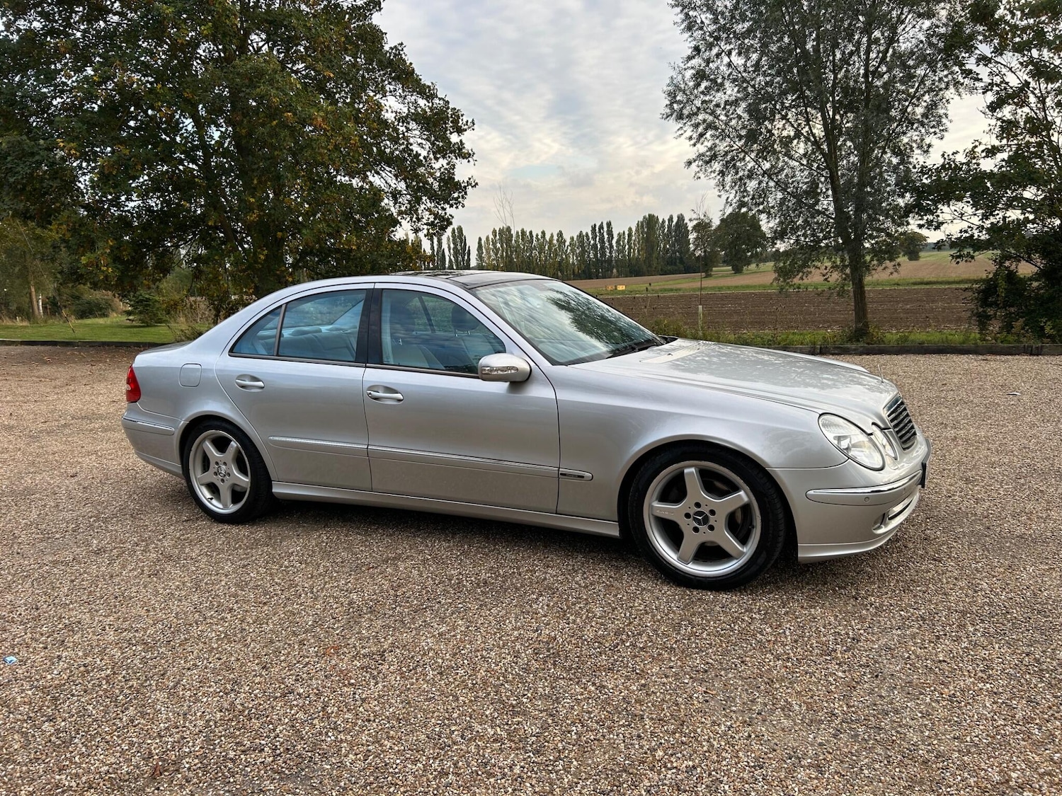 Used Mercedes-Benz E-Class 2004 for sale - 76138206: Photo 23
