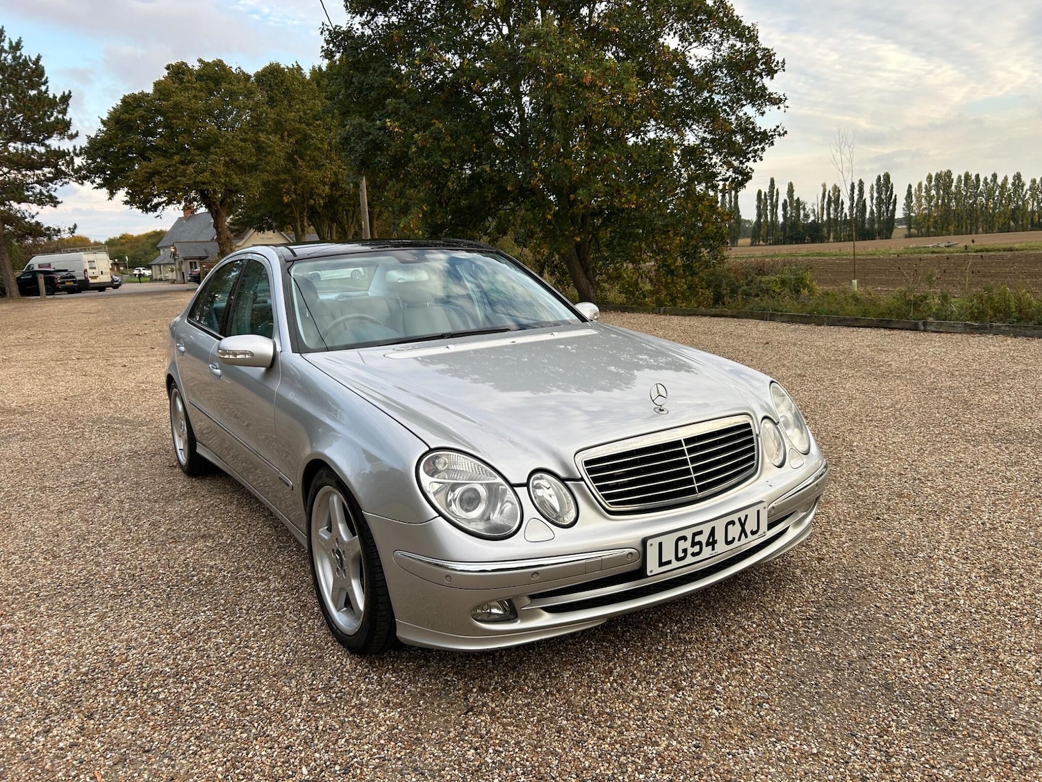 Used Mercedes-Benz E-Class 2004 for sale - 76138206: Photo 27