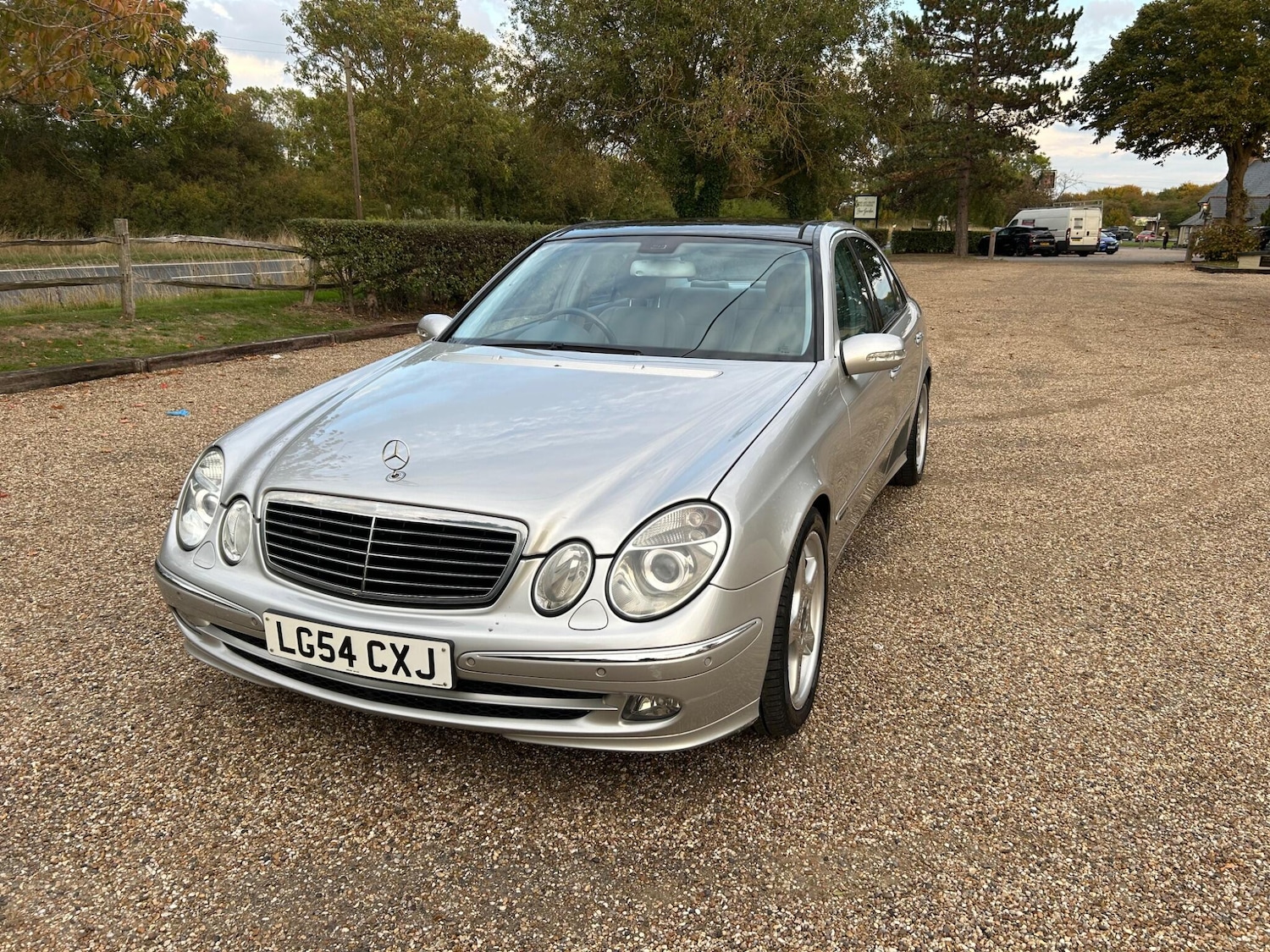 Used Mercedes-Benz E-Class 2004 for sale - 76138206: Photo 4