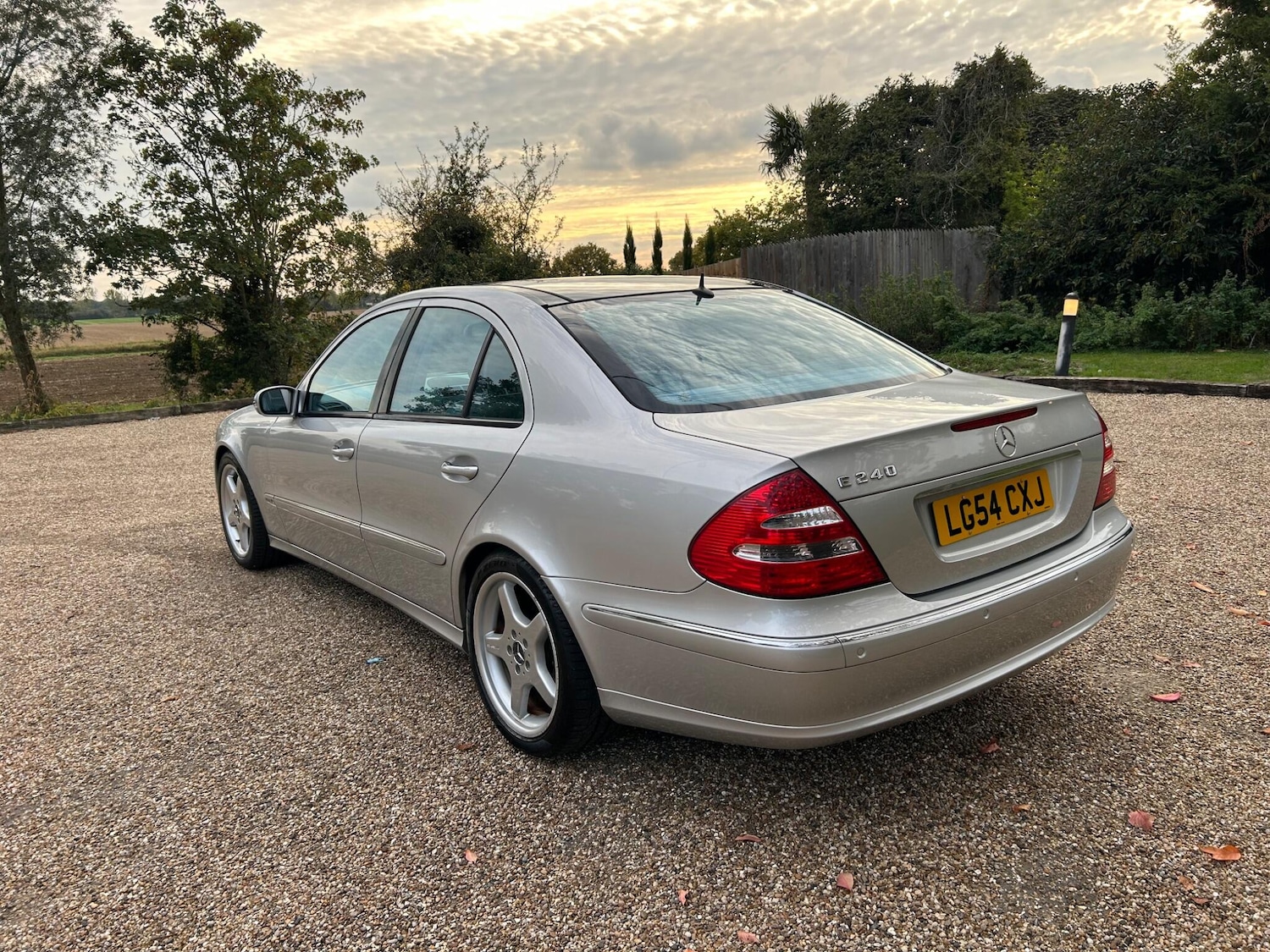 Used Mercedes-Benz E-Class 2004 for sale - 76138206: Photo 50