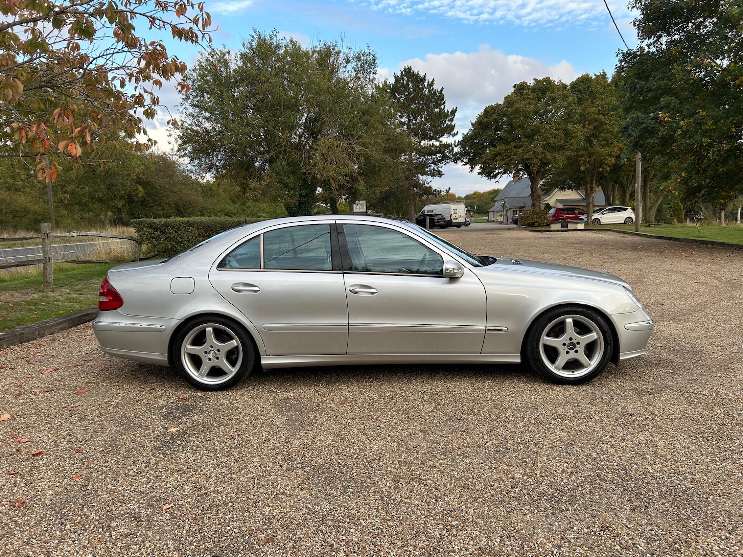 Used Mercedes-Benz E-Class 2004 for sale - 76138206: Photo 52