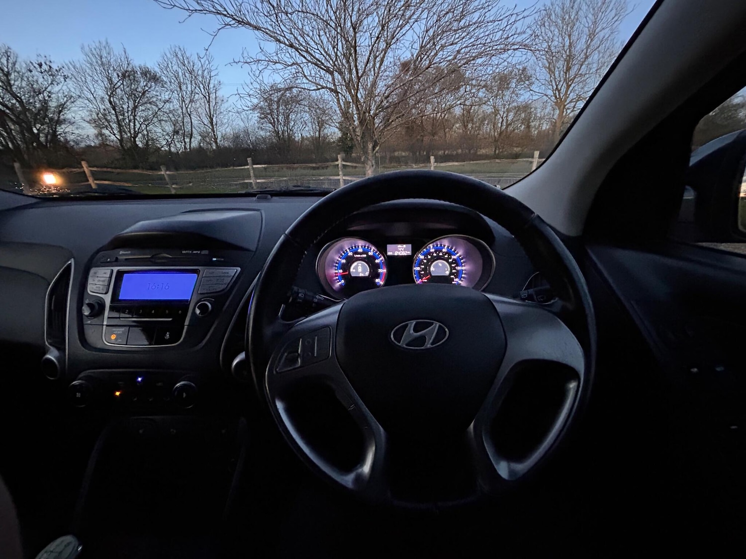 Used Hyundai Ix35 2010 for sale - 76759728: Photo 54