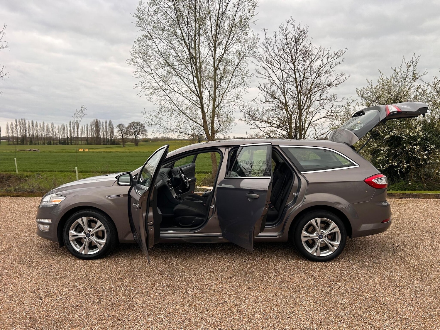 Used Ford Mondeo 2013 for sale - 78100732: Photo 40