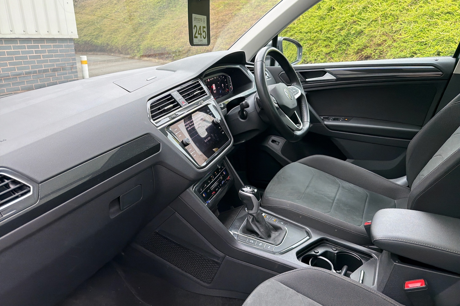 Used Volkswagen Tiguan 2022 for sale - 78135157: Photo 2