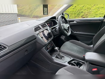 Used Volkswagen Tiguan 2022 for sale - 78135157: Photo