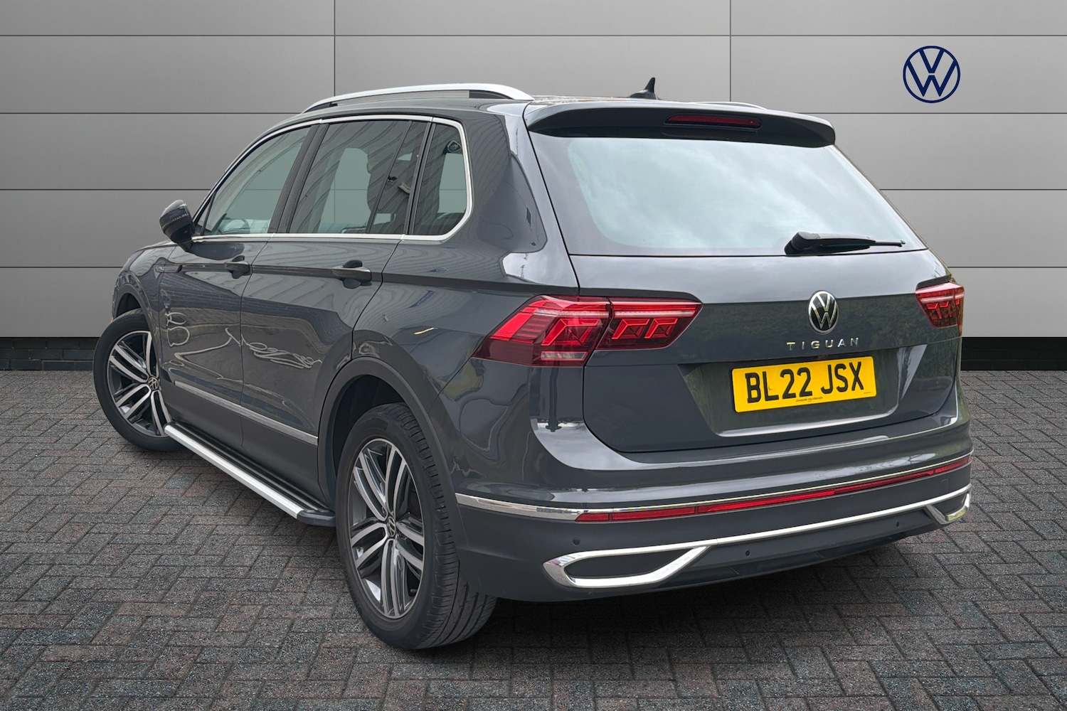 Used Volkswagen Tiguan 2022 for sale - 78135157: Photo 3