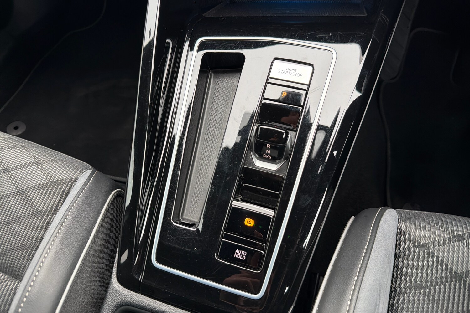 Used Volkswagen Golf 2024 for sale - 77600037: Photo 10