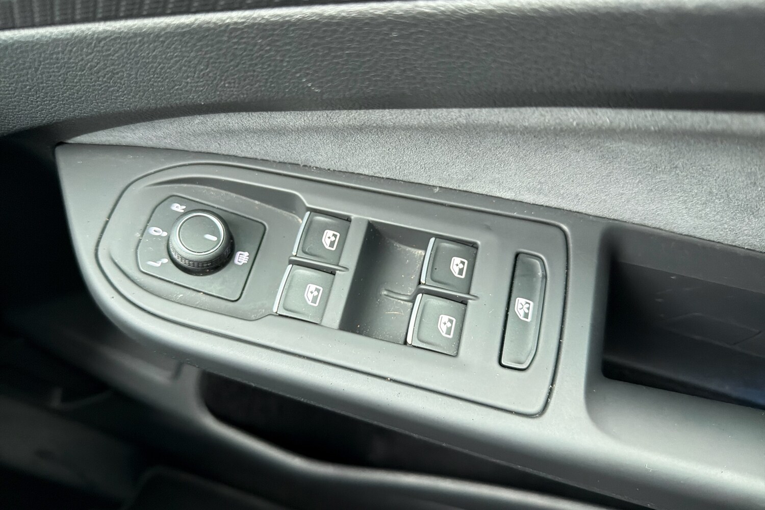 Used Volkswagen Golf 2024 for sale - 77600037: Photo 22