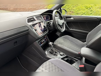 Used Volkswagen Tiguan 2023 for sale - 78411493: Photo